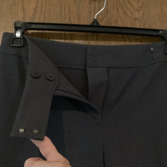 Tahari Arthur S Levine Suit (Jacket & Pants) - Picture 4 of 6